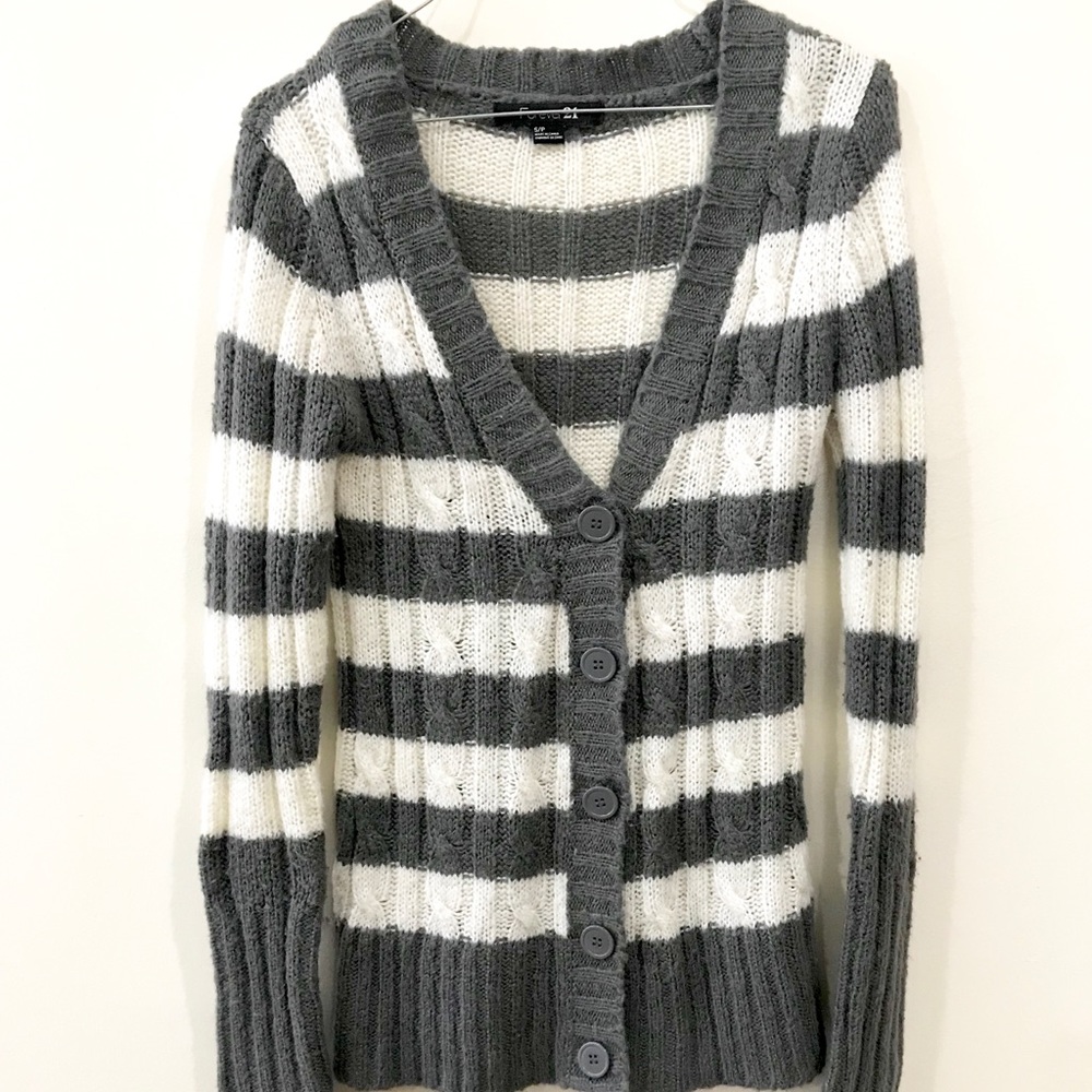Stripped Knitted Sweater